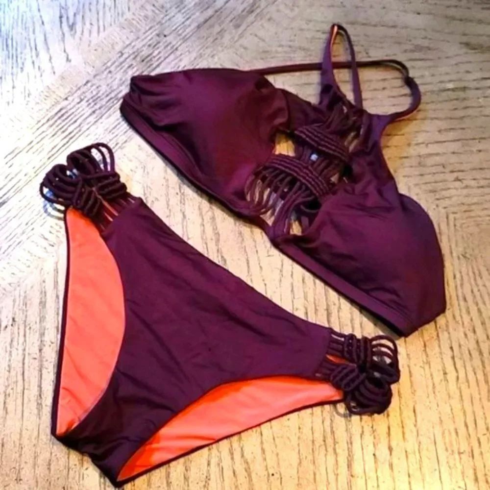 Burgendy wine bikini set by Dolce Vita size M